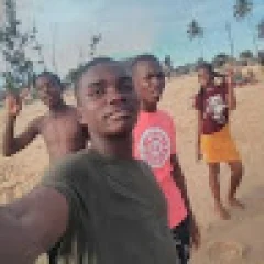 Francisco Alberto colher